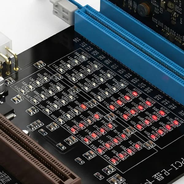Universal grafikkorttester fungerer med AGP- og PCIE 16X-slots til effektiv fejlfinding