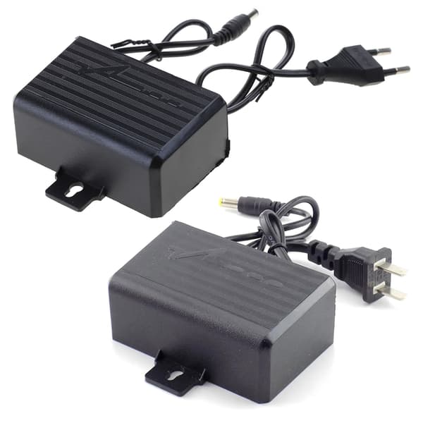 CCTV-kamera ladeadapter strømforsyningsadapter AC/DC 12V 2A utendørsadapterlader for CCTV-videokamera EU/US-plugg EU