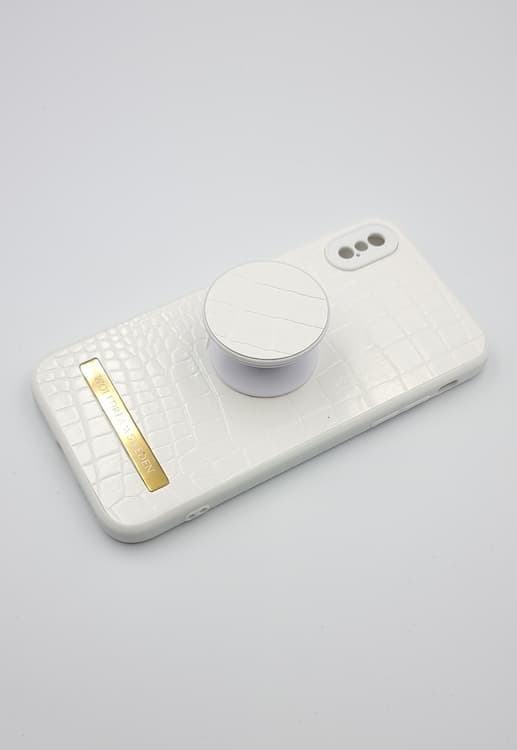 CROCO WHITE-Vit mobilskal med mobilhållare till Iphone 12MINI vit