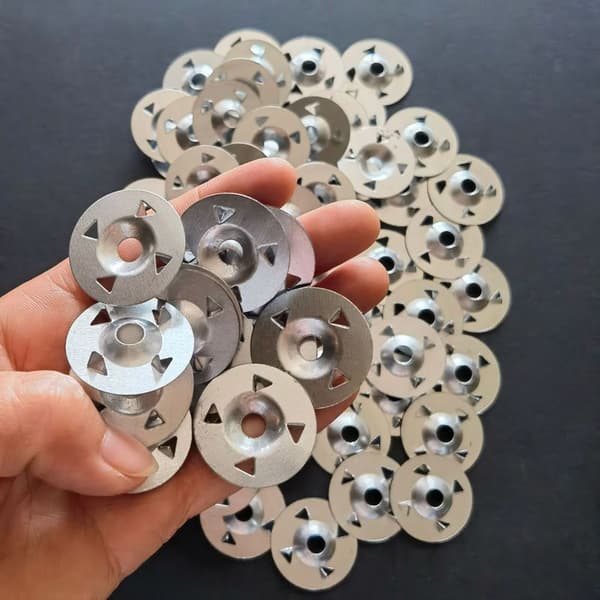 Förpackning med 200 4-klobrickor - Galvaniserad stålfästdiameter - För gipsskivor - Extruderad isolering - Bakpaneler