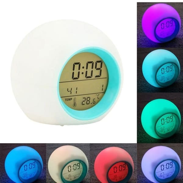 Färgskiftande väckarklocka för barn, multifunktionell väckarklocka med ljus, digital display, termometer, timer med snooze-funktion