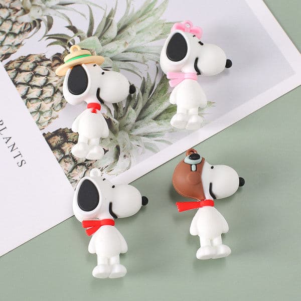 Tecknad Anime Snoopy Hund Kawaii Nyckelringar Bil Nyckelring 4#