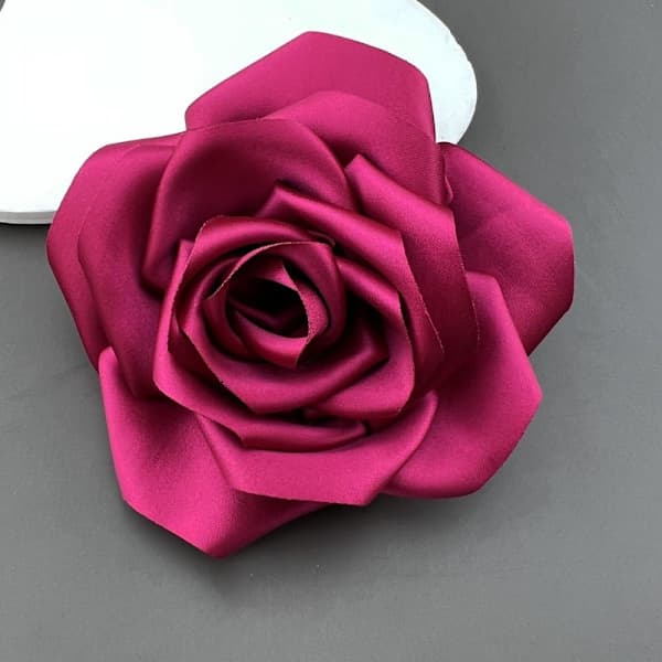 Suuri kukkakoriste Pink