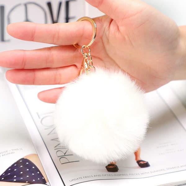 Blød Kunstig Kanin (Hvid) Pels Nøglering Pompom Bold Fluffy Nøgle - Spot Salg