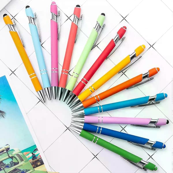 Kulspetspenna med Stylus-spets, 12-pack Regnbåge Gummerad Mjuk Yta