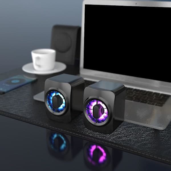 A1 Computerhøjttaler Multimediecomputer Desktop USB Strømforsyning 3,5 mm Kablet Subwoofer RGB Blændende