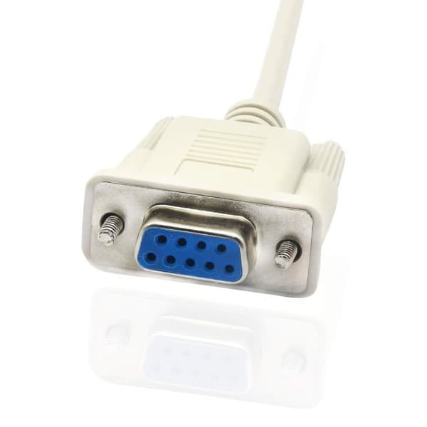 DB9 Null Modem -sarjakaapeli - 1 yksikkö - PVC- ja nikkelipinnoitetut liittimet - RS232 uros/naaras jatkokaapeli - PC ja kone