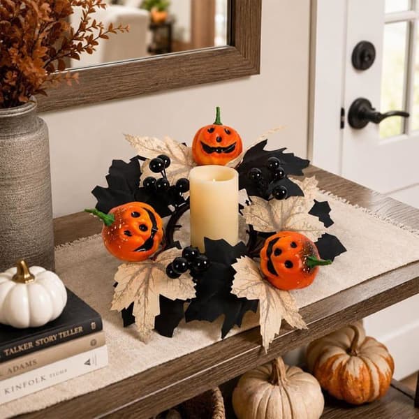 Dekorativ græskarkrans, 26 cm i diameter, ideel til efterårsdekorationer og Halloween-festpynt.