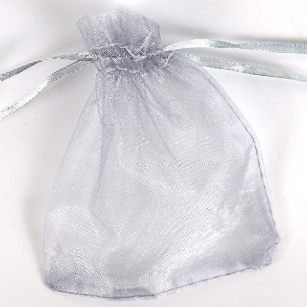Små presentpåsar med dragsko Organza Grå 25-pack 7x9 cm
