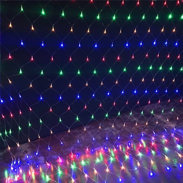 Sikker spenningsnett julelys vanntett utendørs innendørs 320LED 3M*2M (10ft*6.6ft) Flerfarget, 8 moduser