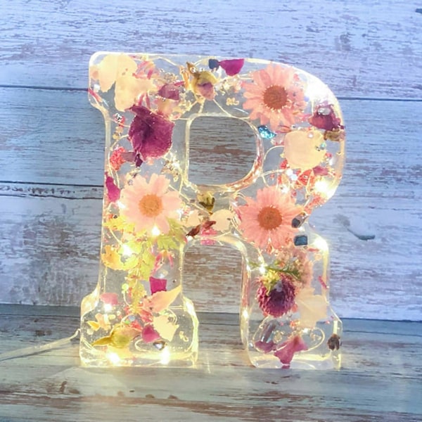 Blomster Resin Natlampe, Pressede Blomster Resin Bogstaver m/ LED Lys Gave til Hende - Yvan R