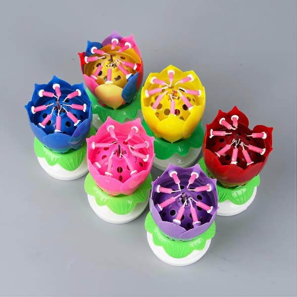 Lotuslys Solid Parafin Farget Blomsterform Flat Bunn Roterende Elektronisk Lys Bursdagskake Pink