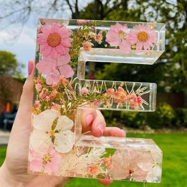 Blomster Resin Natlampe, Pressede Blomster Resin Bogstaver m/ LED Lys Gave til Hende - Yvan E