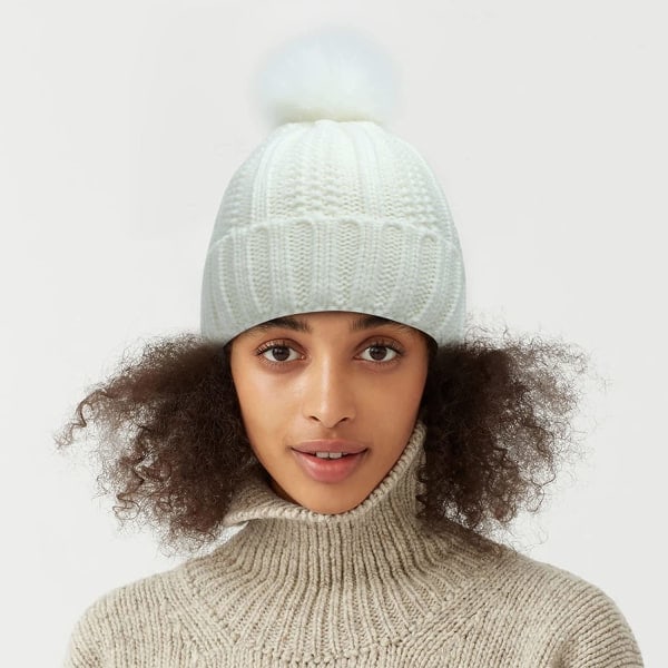 Vinterstrikket Hat til Kvinder, Fast Pompom Beanie, Varmt Satinfor, Silkefor Beanie, Hæklet Udendørs Beanie White