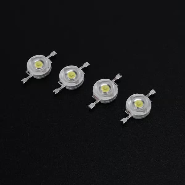 20 stk. høyytelses 2-pinners 3W hvite LED-perleemittere 170-190Lm 6000K