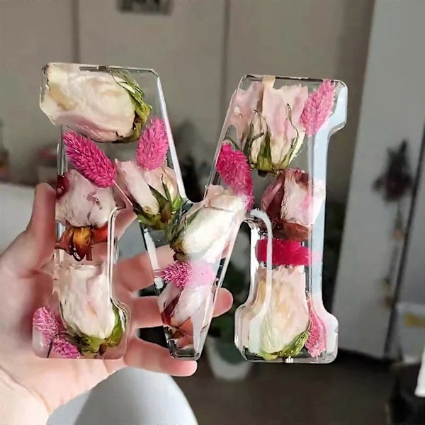 Blomster Resin Natlampe, Pressede Blomster Resin Bogstaver m/ LED Lys Gave til Hende - Yvan M