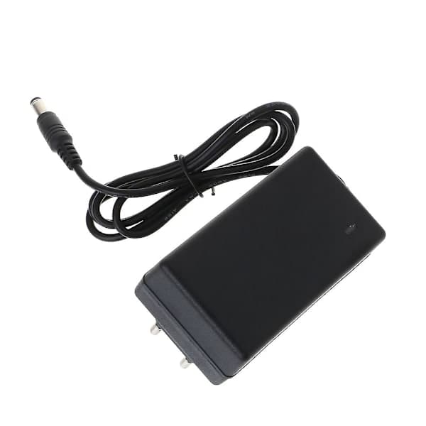 100-240v 8.4v 2a Polymer Litium Batteriladdare Strömadapter Med IC