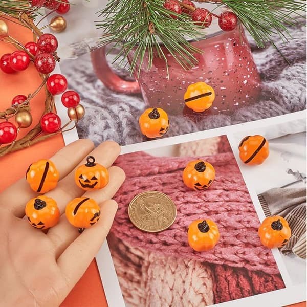 20 Mini Græskar-klokker Halloween Jingle Bell Perler Lanterne Ansigt Ornament til Efterår Indendørs Orange
