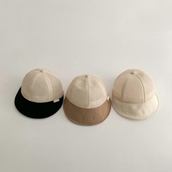 Cool Urholkad Babyhatt Enfärgad Skärmkeps Bredbrättad Solskydd Hatt Present för Resor Stränder Camping Blå Blue