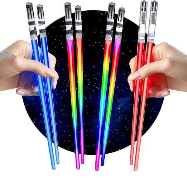 25-26 Lyssværd Spisepinner Sett med 4 Par - LED Lysende Sushi Spisepinner med 8 Fargemoduser - Gjenbrukbart Sci-Fi Design