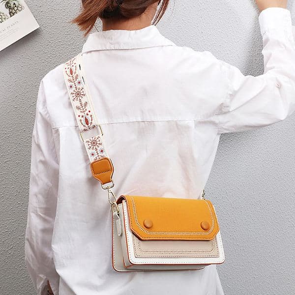 Lille crossbody taske til kvinder - Håndtaske - To-tonet modedesign gul