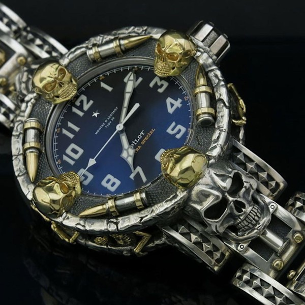 Herrar Skull Watch Resin Elektronisk Rem Guld Urtavla Legering Klockor Armbandsur Ny