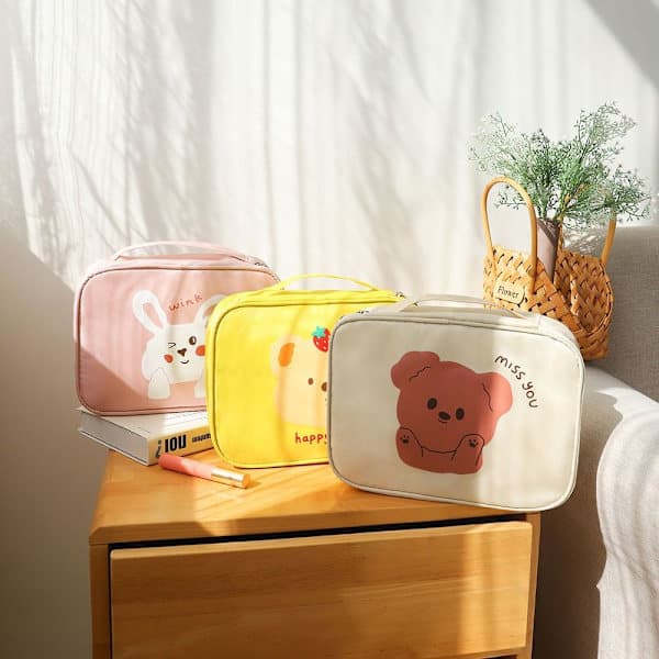 Kosmetikväska Tvättväska ROSA - lager rosa pink