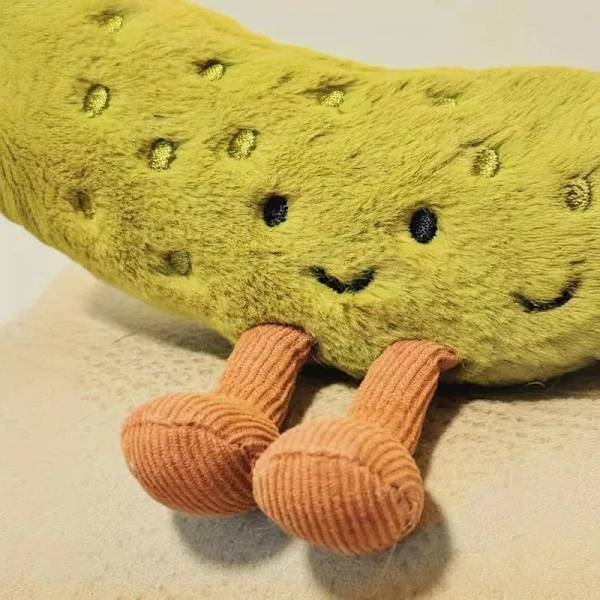 Fungreenpickleplysdyr, sødt samleobjekt blødt tøjdyr.