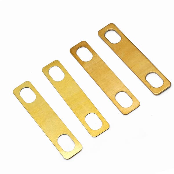 8 guldgitarrhalsbrickor, inkluderar 4 0,2 mm, 2 0,5 mm och 2 1 mm tjocka mässingsbrickor för gitarr- och basreparation av bultad hals, luthierverktyg