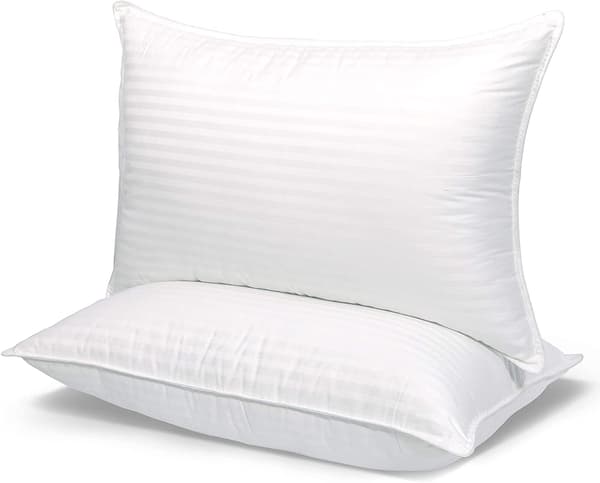 2-pack randiga kuddar, Hotellkvalitet Satinkudde med hålfiber