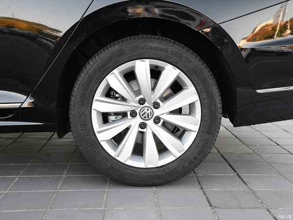 4 kpl - VW - (65 mm) Korvaava korkki VW Passat