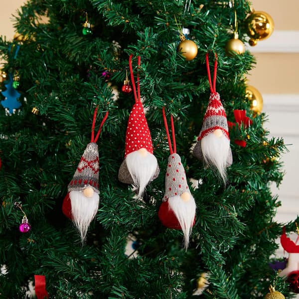 4 st tomtar julgran hängande prydnader handgjorda svenska