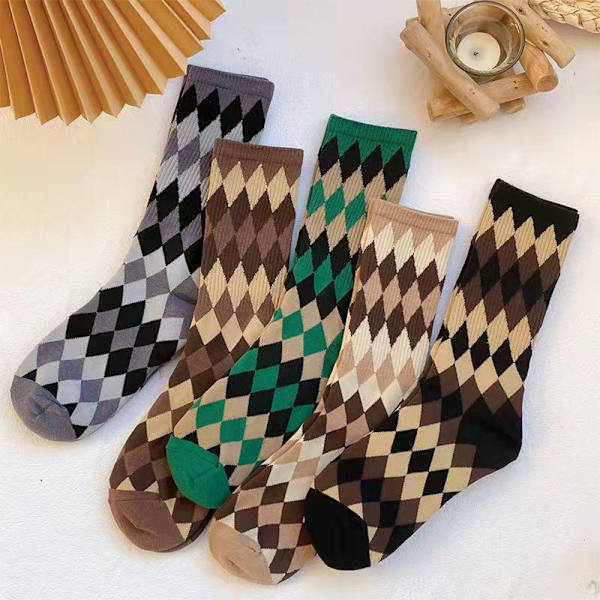 5 Pair Diamond Pattern Cotton Blend Socks - Comfortable and Stylish