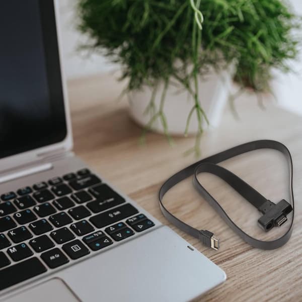 USB 3.1 Etupaneelin Type E - Type C -jatkokaapeli, Gen 2