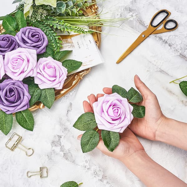 Light Purple Artificial Roses, 25-pack 8CM Artificial Roses with Le