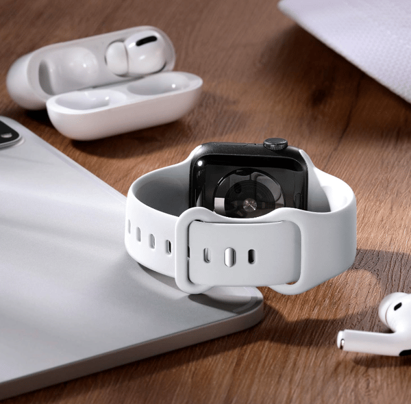 Kompatibel med Apple Watch 7/6-rem, iwatch 8 spenne silikonrem