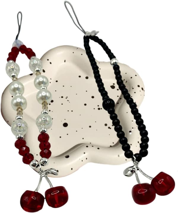 2 st körsbärspärlade telefonberlocker 2 st svarta Black Cherry