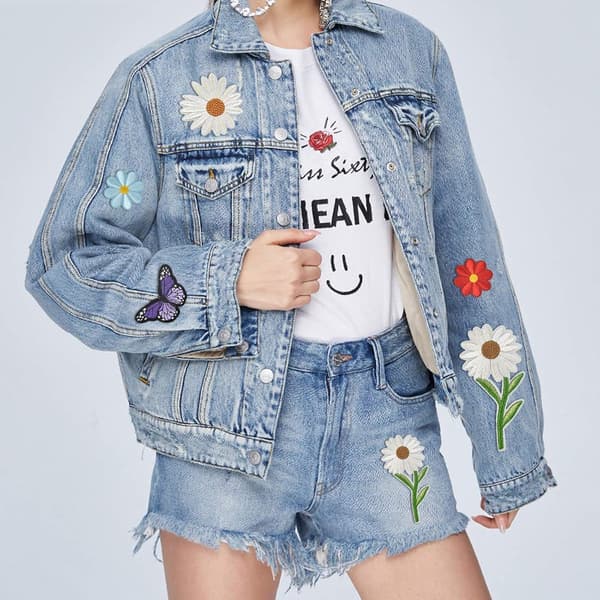 Strygbare broderede lapper 39 stykker 3D-blomster sommerfugle til frakker hatte jeans