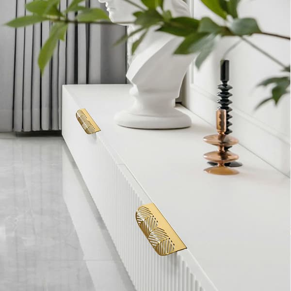 2 stk. fingergreb til skabe (hulafstand: 96 mm)