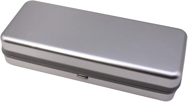 Moderigtigt aluminiumsbrilleetui, Sølv., Stor