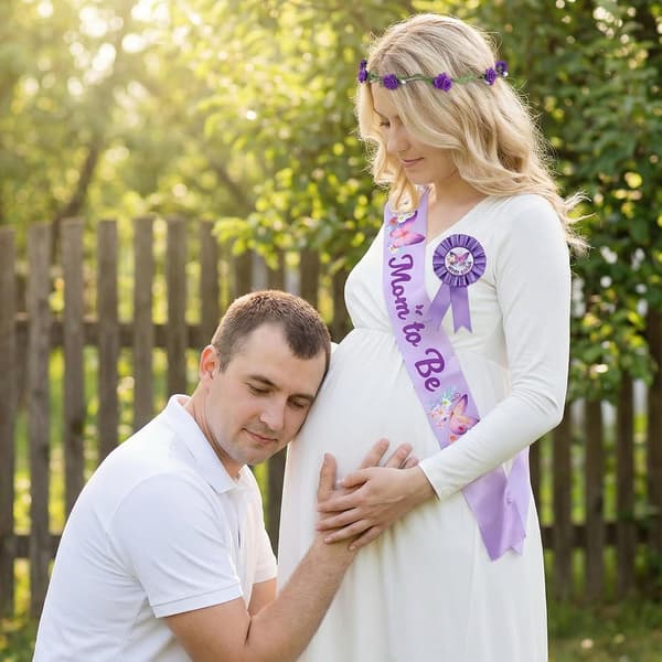 Sommerfugltema \"Mom To Be\" for fest