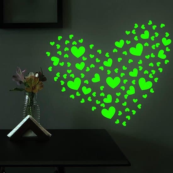 Veggdekor, selvlysende, hjerteformet design, 10*20cm*2stk