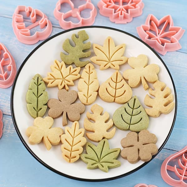 8 stk Mini Kageforme med Bladtema Lykkekløver Ahornblad Ler Fondant Bageværktøj til Forår, Efterår, Eksamen, Halloween, Thanksgiving, Ch 8PCS-Leaf C 8PCS-Leaf C