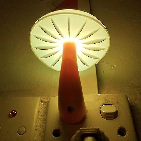 2-pakning Lyskontroll Svamp Dekorativ Nattlampe Plug-in Lyssensor Sengelampe LED-lys Bursdagsgave (gul)