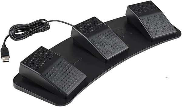 USB-fotpedal med tre brytere for programmerbare funksjoner – flott for gamere og profesjonelle