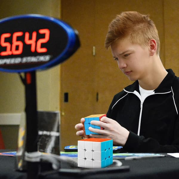 3x3x3 med veiledning - Raskt og jevnt roterende 3x3 puslespill