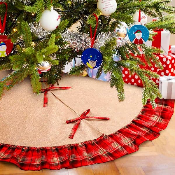 Juletræsskørt 48 tommer sort og rød Buffalo Plaid Ruffle T