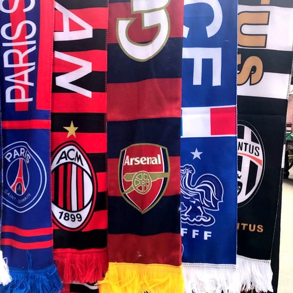 Fans Halstørklæder Fodboldfans Efterår Og Vinter Heppe Håndviftende Halstørklæder Roma
