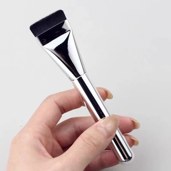Ultra-Thin Flat Foundation Brush Set 2 pcs compatible with powder lid Silver synthetic bristle makeup tool