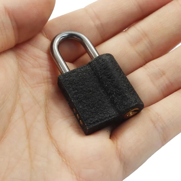 8 stk minilåser med nøkler 8 stk svart item_package_quantity